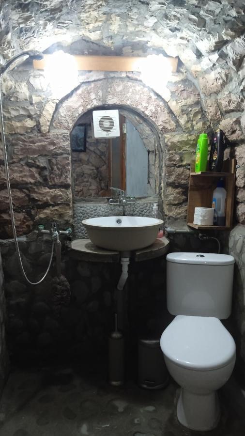 Gjirokastër Karafil Guesthouse מראה חיצוני תמונה
