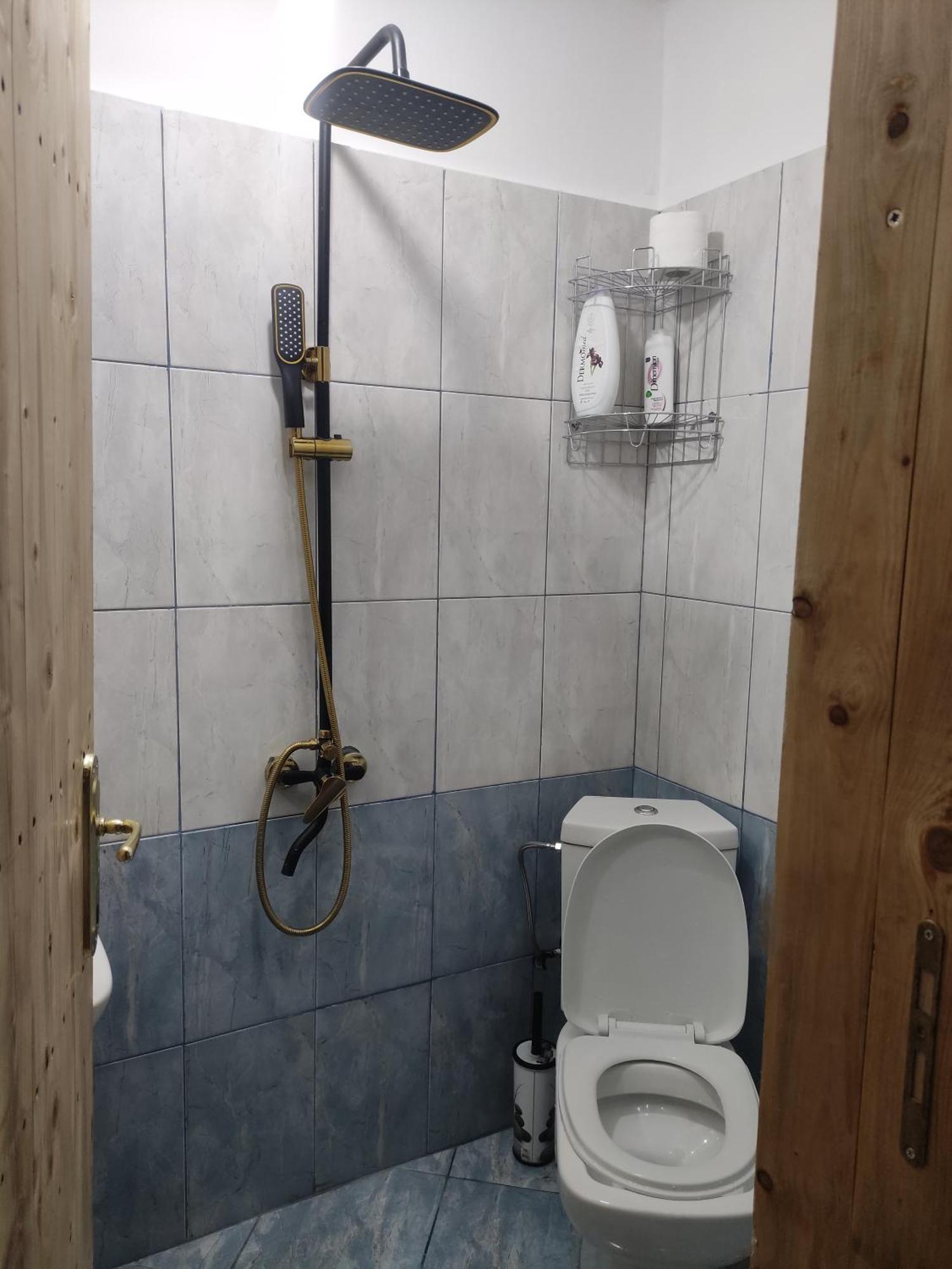 Gjirokastër Karafil Guesthouse מראה חיצוני תמונה